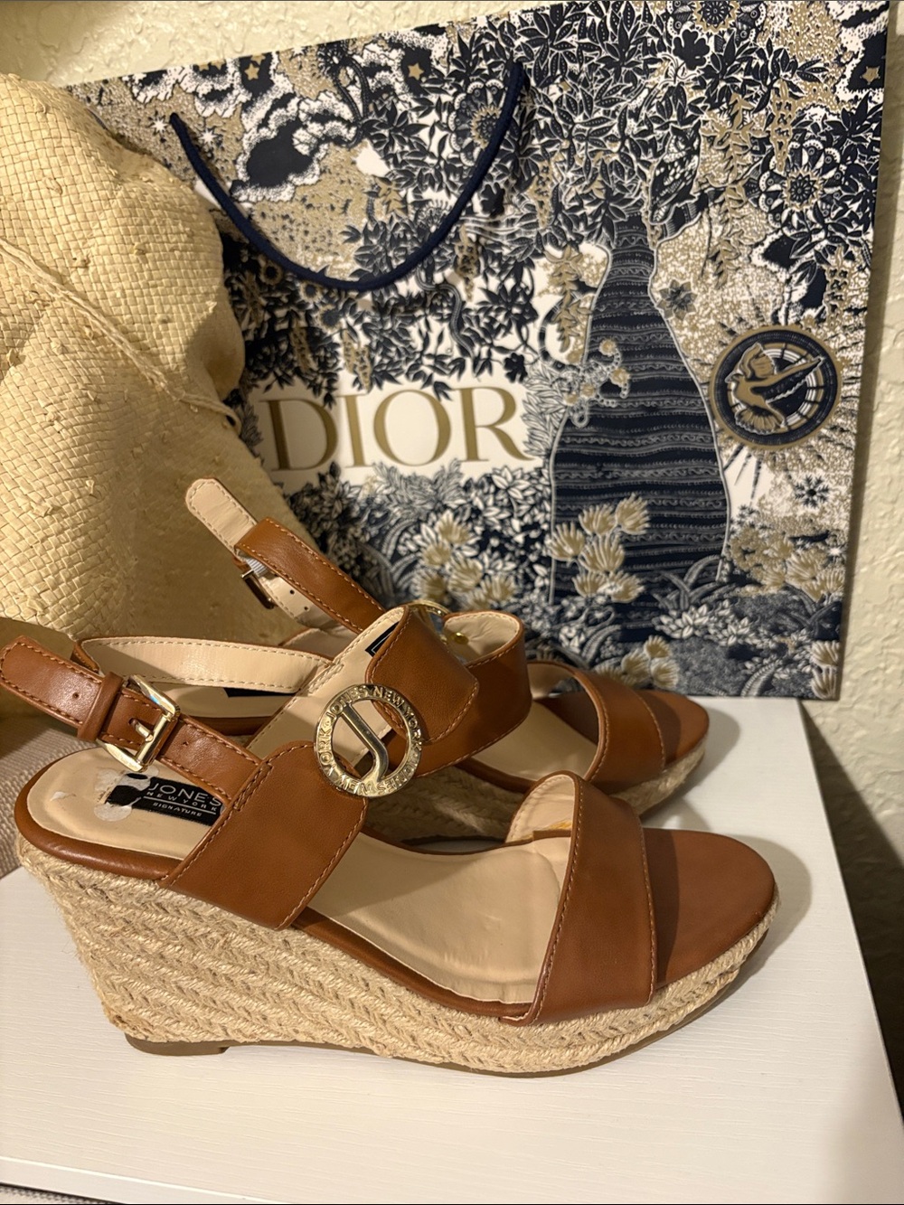 NWOB Jones New York Tan  Slingback Sandals